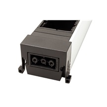 BACHMANN Systém CONFERENCE / TOP FRAME, box pro 8 modulů, 3x zásuvka CZ, 1x nabíjecé (2x USB), 4x volné (909.0060)
