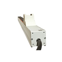 BACHMANN Vertikální napájecí panel 24x IEC320 C13, 4x IEC320 C19, 2x jistič, 3m, vidlice IEC 60309 32A, alu (800.2336)
