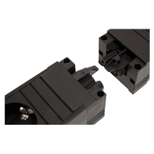 BACHMANN Systém STEP BASE 4x zásuvka DE, GST18(M) - 4xCEE 7/3(F) - GST18(F) (906.18819)