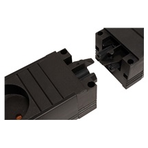 BACHMANN Systém STEP BASE 4x zásuvka CZ, GST18(M) - 4x CEE 7/7(F) - GST18(F) (906.18820)