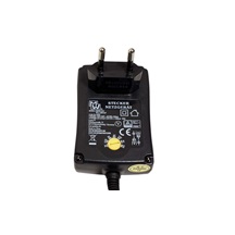 goobay Univerzální napájecí adaptér 3-12V/1,5A, černý