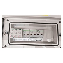 Rozvaděč FV3.1-DC12-1100 pro FVE, 3 vstupy, 1 svodič