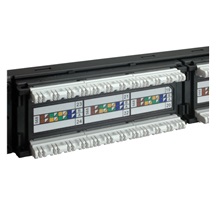 Solarix 19" patch panel Solarix 24 x RJ45 CAT6 UTP 350 MHz černý 1U SX24-6-UTP-BK