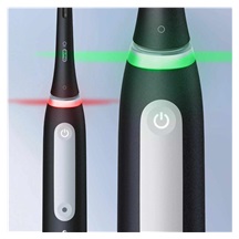 Oral-B iO Series 4 Matt Black elektrický zubní kartáček, magnetický, časovač, tlakový senzor, mobilní aplikace, černý