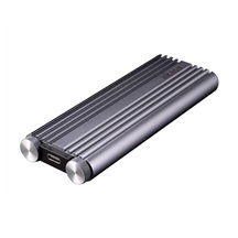 AKASA M.2 PCIe NVMe SSD na USB 3.2 Gen 2 Alu kryt