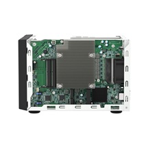 QNAP TVS-h674-i5-32G (6core 4,4GHz, ZFS, 32GB RAM, 6x SATA, 2x M.2 NVMe, 2x PCIe, 2x 2,5GbE, HDMI)