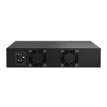 QNAP řízený switch QSW-M2108R-2C (8x 2,5GbE RJ45 a 2x kombo 10GbE SFP+/RJ-45, malá šířka)